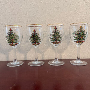 Vintage Spode Style Christmas Tree Wine Glasses with Gold Rim Set of 4 Holiday G